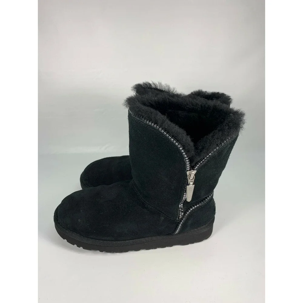 UGG Australia Girls Black Suede FLORENCE 1016992K Short Zipper Warm Boots Size 4